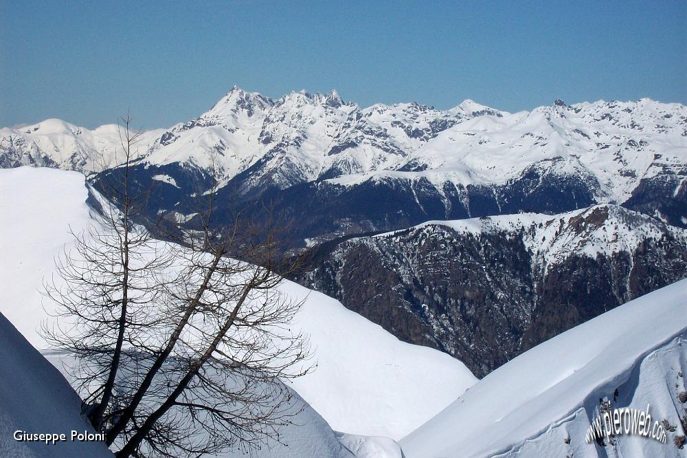 10- panorama, con il TRE  Signori in bella vista .jpg